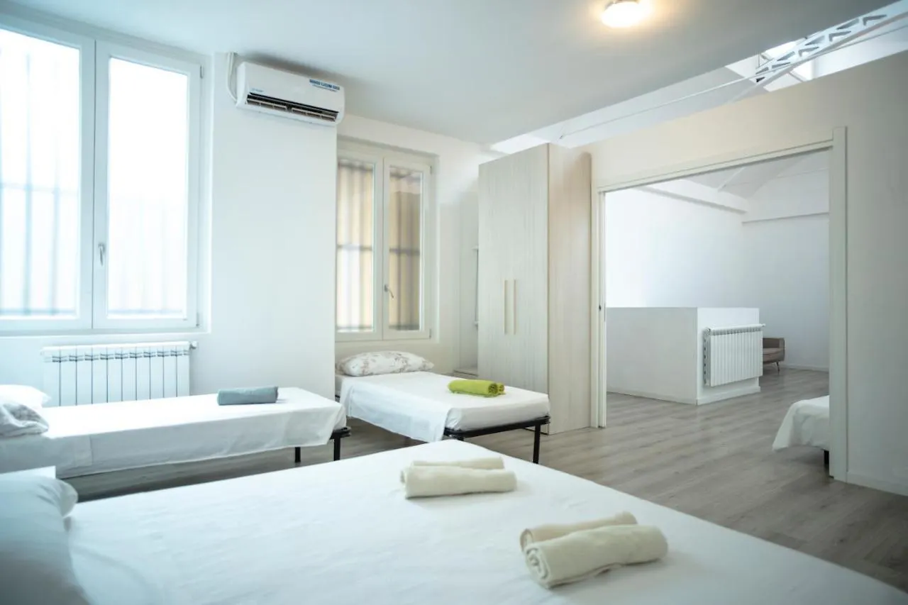 Humanitas Apartment ميلان