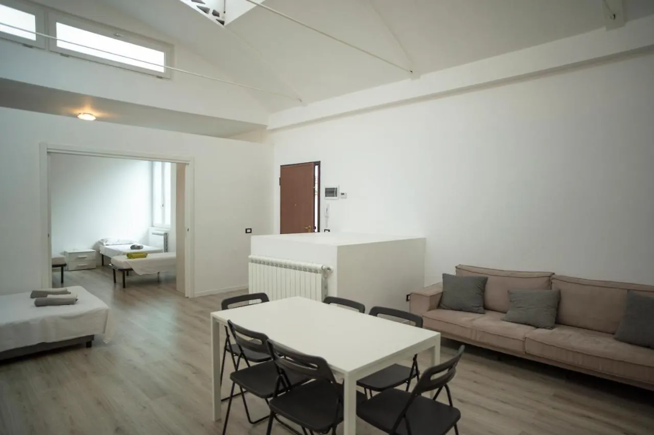 Humanitas Apartment ميلان إيطاليا