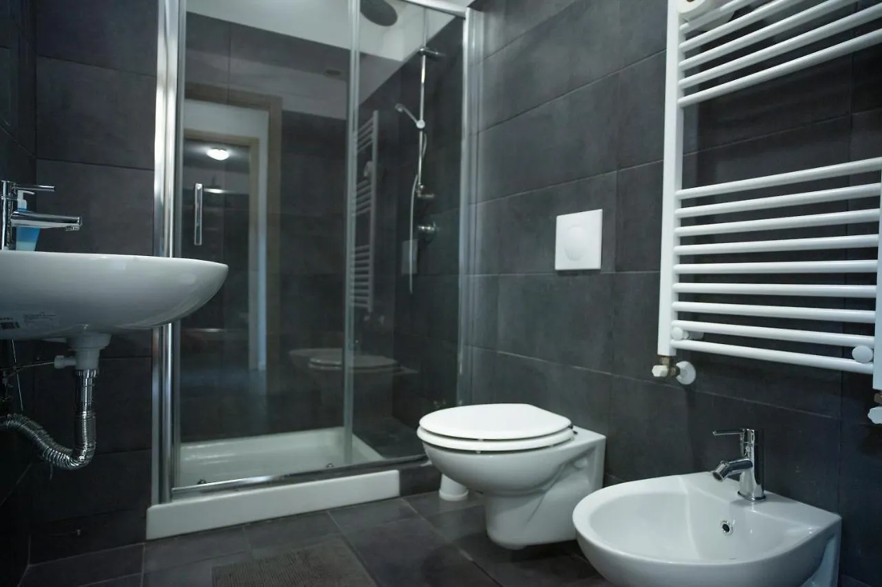 Humanitas Apartment ميلان